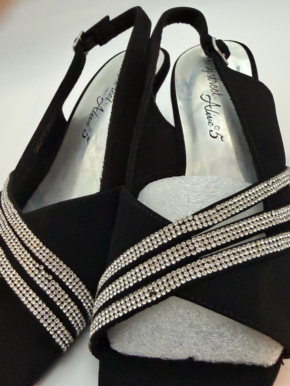 easy street Black Slingback Heels with Rhinestone Straps 7W